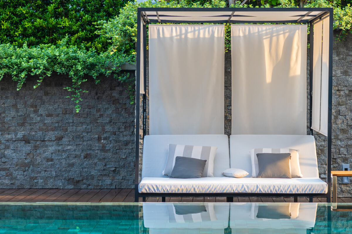 Outdoor swimming pool installation